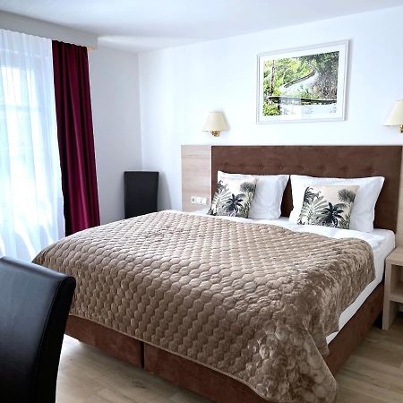 Das Hotel Krone Konigswinter Bagian luar foto