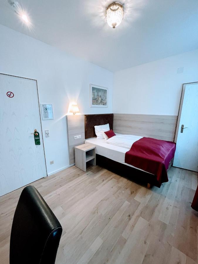 Das Hotel Krone Konigswinter Bagian luar foto