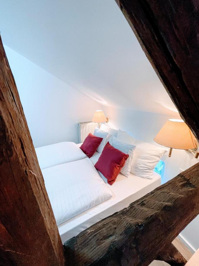 Das Hotel Krone Konigswinter Bagian luar foto