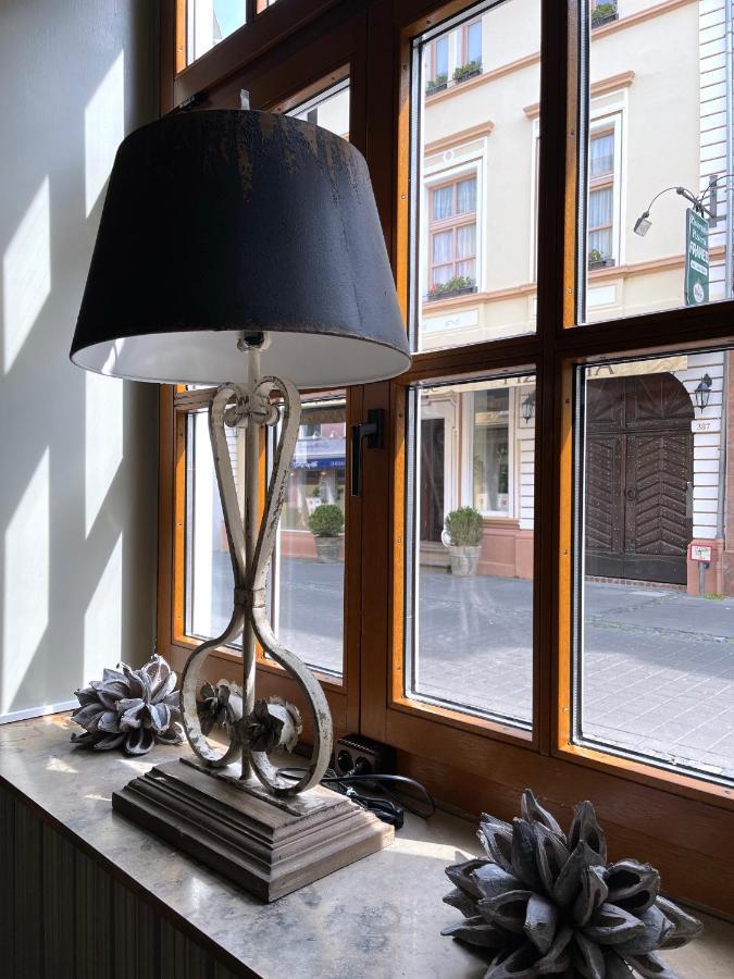 Das Hotel Krone Konigswinter Bagian luar foto